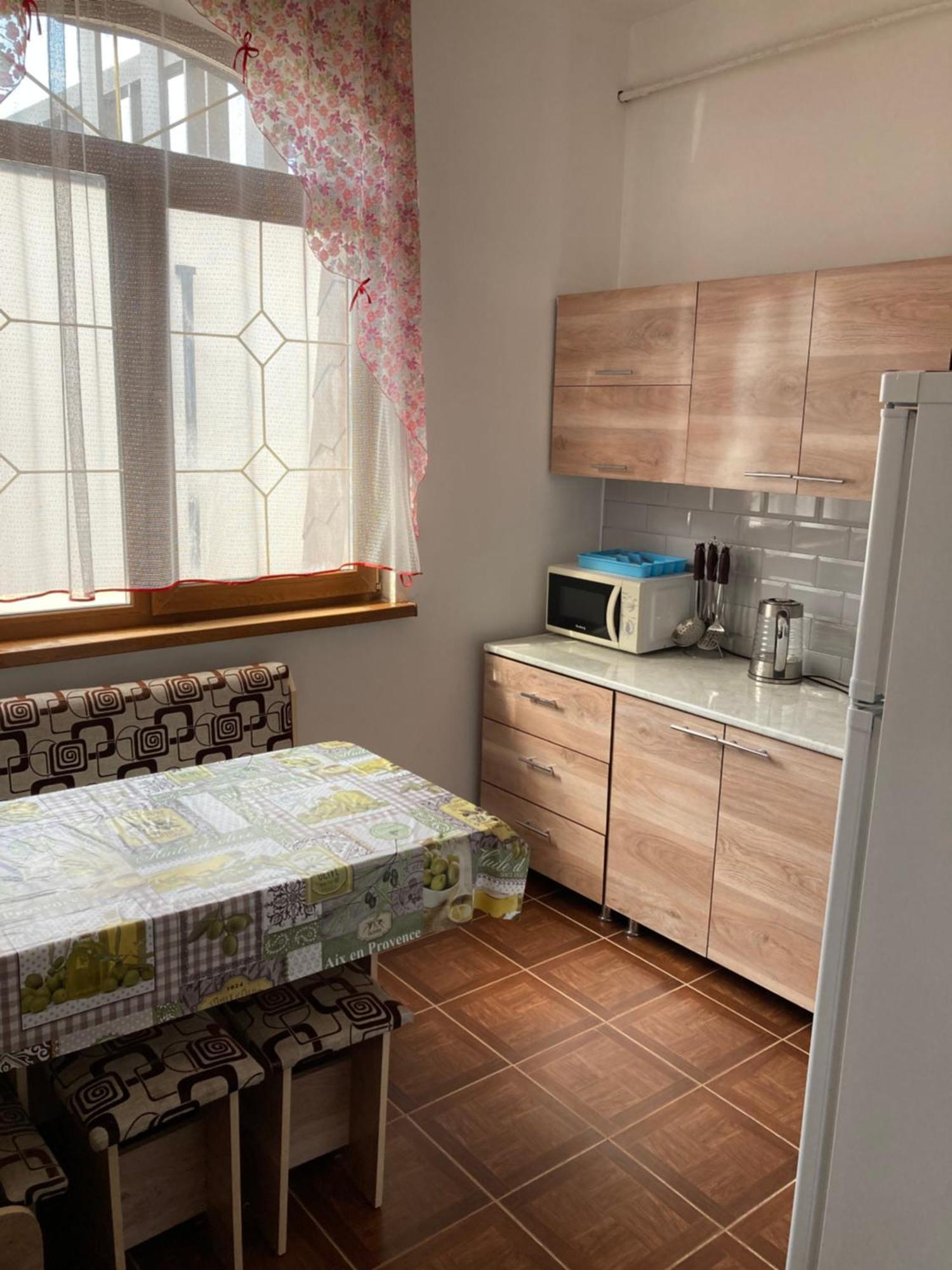 46,2 Karmysova Street Serviced Apartments Almaty Exterior foto
